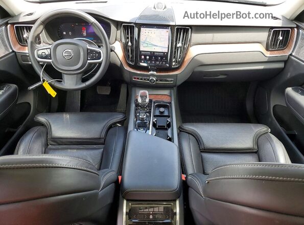 YV4L12RM5P1264747 2023 VOLVO XC60 Black Առջևի վահանակի տեսք