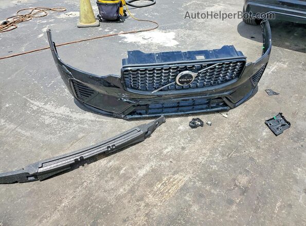 YV4L12RM5P1264747 2023 VOLVO XC60 Black VIN կոդի պիտակի տեսք