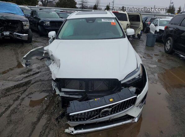 YV4L12RN8P1311598 2023 VOLVO XC60 White Vista frontal