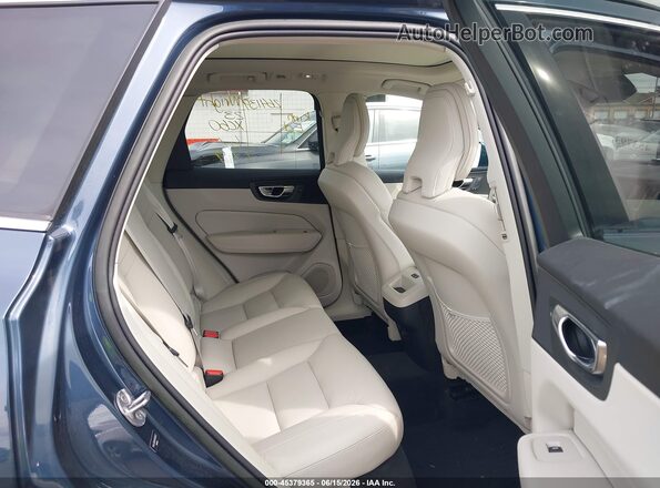 YV4L12RVXP1300523 2023 VOLVO XC60 Navy VIN կոդի պիտակի տեսք