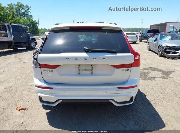 YV4L12RW9P1305768 2023 VOLVO XC60 White 