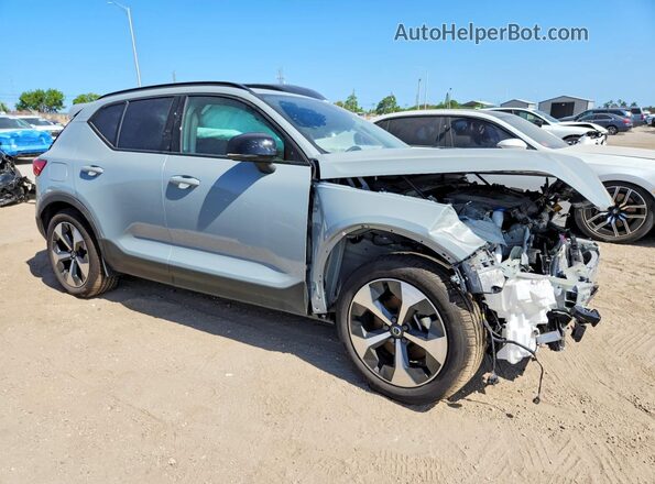 YV4L12UC5T2734701 2026 VOLVO XC40 Gray Передня права чверть