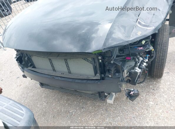 YV4L12UC7S2533705 2025 VOLVO XC40 Black Вид спереду
