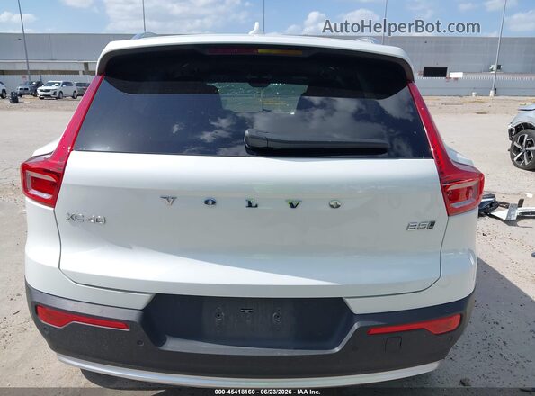YV4L12UE1S2602907 2025 VOLVO XC40 Белый 