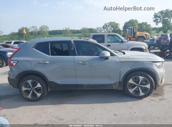 YV4L12UE8S2482054 2025 VOLVO XC40 Gray ხელსაწყოთა პანელის ხედი