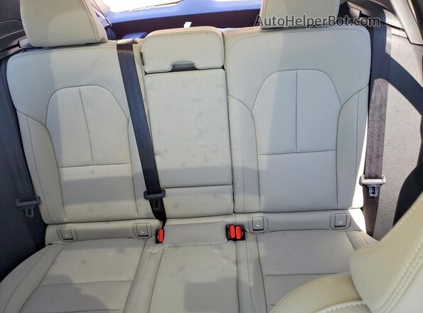 YV4L12UE8S2599164 2025 VOLVO XC40 Black Вид задніх сидінь