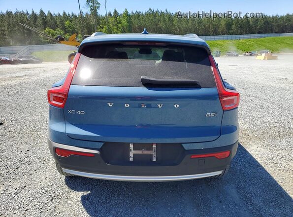 YV4L12UJ3S2564593 2025 VOLVO XC40 Blue Вид ззаду