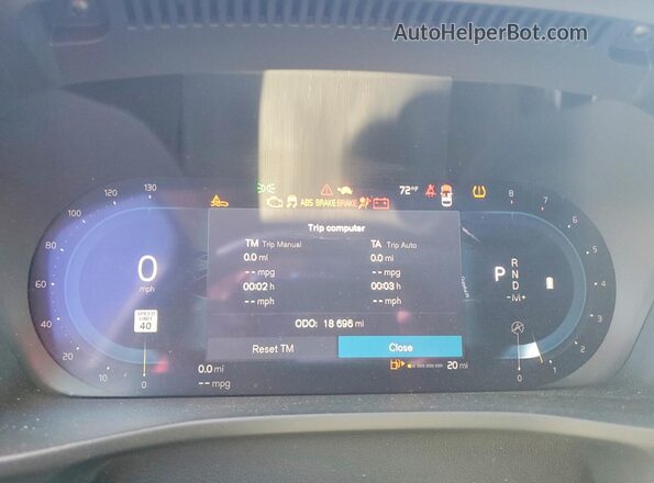 YV4L12UJ3S2564593 2025 VOLVO XC40 Blue Вид щитка приладів