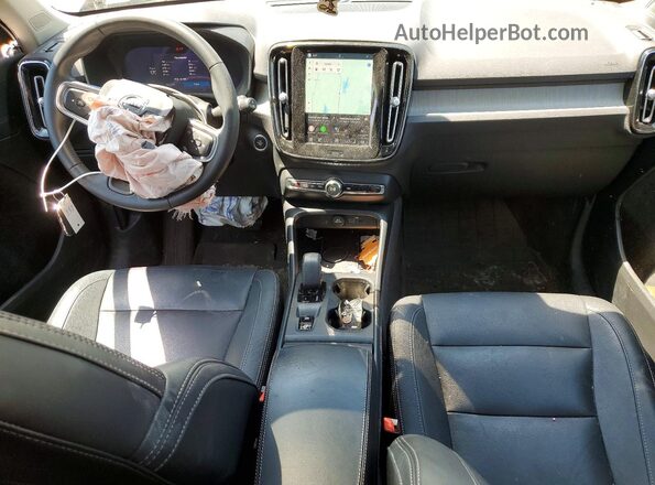 YV4L12UK2R2258620 2024 VOLVO XC40 Gray წინა პანელის ხედი