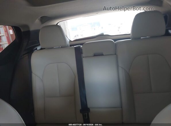 YV4L12UL9R2233173 2024 VOLVO XC40 White VIN კოდის სტიკერის ხედი