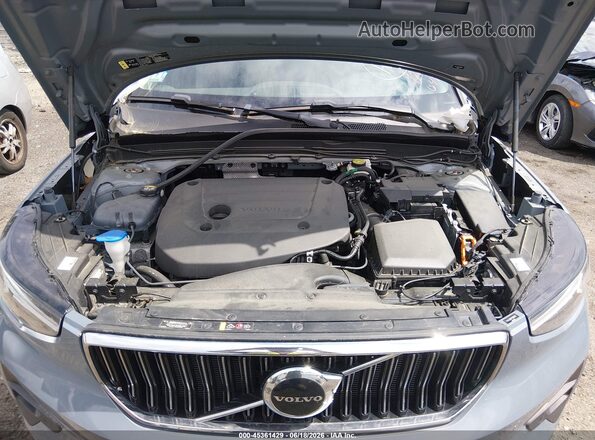 YV4L12UN1P2966493 2023 VOLVO XC40 Gray Вид ззаду
