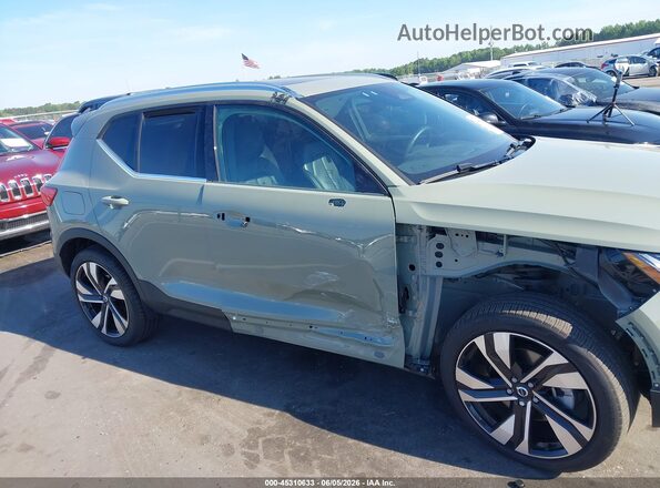 YV4L12UN4P2078059 2023 VOLVO XC40 Green 