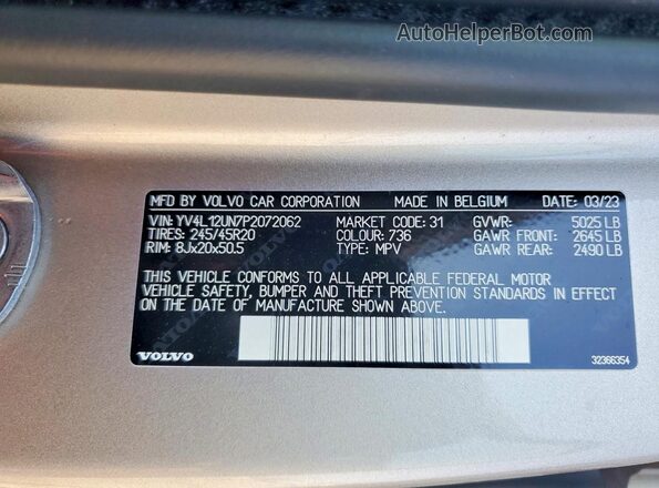 YV4L12UN7P2072062 2023 VOLVO XC40 Tan VIN կոդի պիտակի տեսք