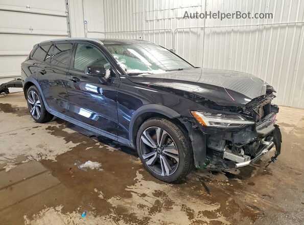 YV4L12WK0S2148992 2025 VOLVO V60 Black Front right