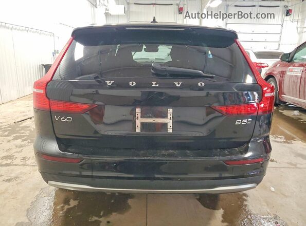 YV4L12WK0S2148992 2025 VOLVO V60 Black Rear view