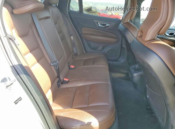 YV4L12WZ7P2107098 2023 VOLVO V60 White Rear seats view