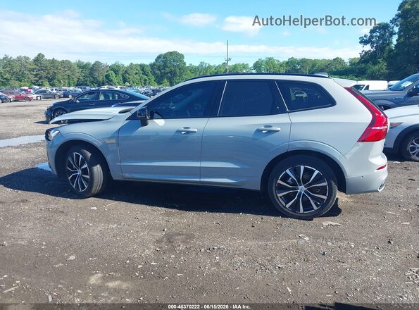 YV4M12RC1S1026687 2025 VOLVO XC60 Gray Widok wnętrza 360 stopni
