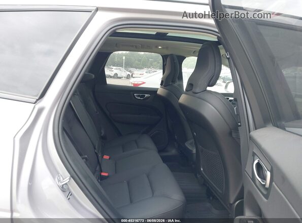 YV4M12RC5T1348749 2026 VOLVO XC60 Серебряный Вид наклейки с VIN-кодом