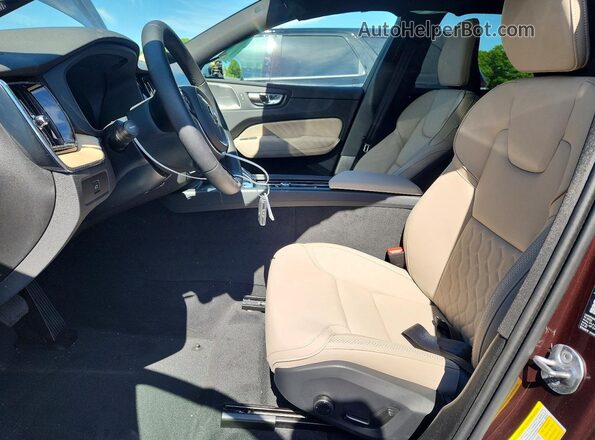YV4M12RC7T1468164 2026 VOLVO XC60 Brown Front interior view
