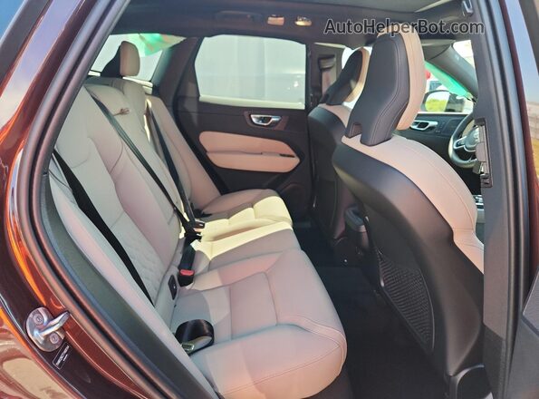 YV4M12RC7T1468164 2026 VOLVO XC60 Brown 
