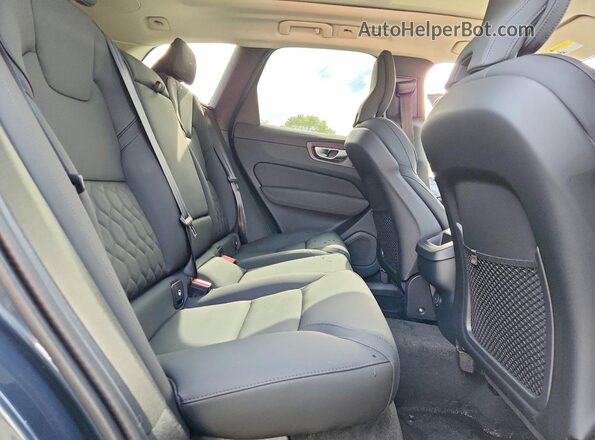 YV4M12RC8T1485734 2026 VOLVO XC60 Blue Սալոնի հետևի տեսք