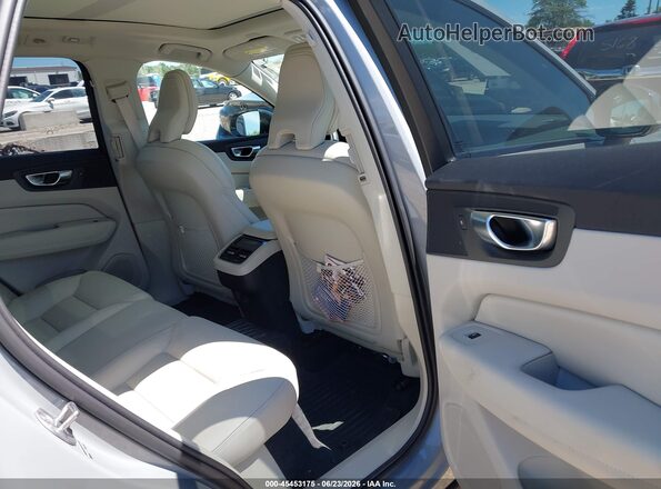 YV4M12RM1S1122246 2025 VOLVO XC60 Silver VIN կոդի պիտակի տեսք