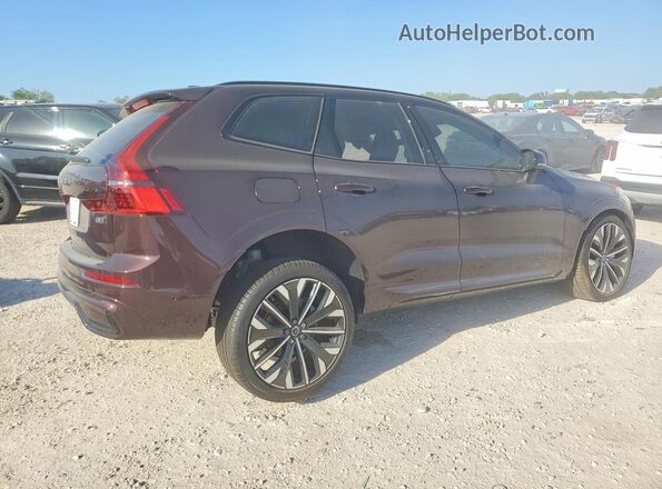 YV4M12RM1T1408616 2026 VOLVO XC60 Maroon Rear right