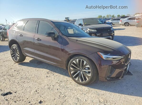 YV4M12RM1T1408616 2026 VOLVO XC60 Maroon Front right