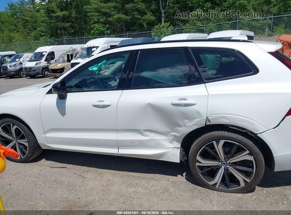 YV4M12RM2S1082050 2025 VOLVO XC60 White Widok wnętrza 360 stopni