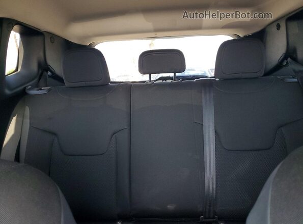 ZACCJABB2JPJ21510 2018 JEEP RENEGADE White Вид задніх сидінь