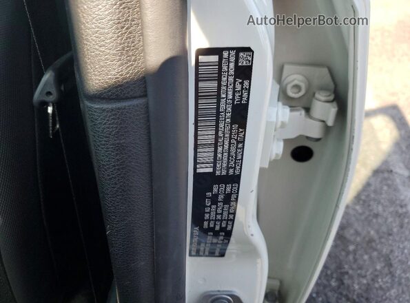ZACCJABB2JPJ21510 2018 JEEP RENEGADE White Панорамний вид салону 360°