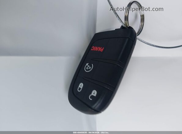 ZACCJABB4JPH46087 2018 JEEP RENEGADE Серый Вид панели приборов