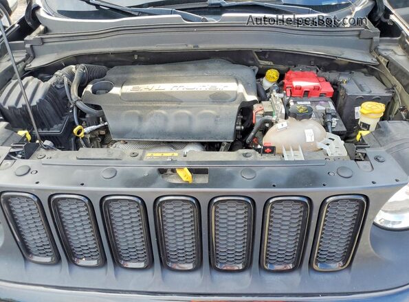 ZACCJABB5JPH60094 2018 JEEP RENEGADE Black Սալոնի հետևի տեսք