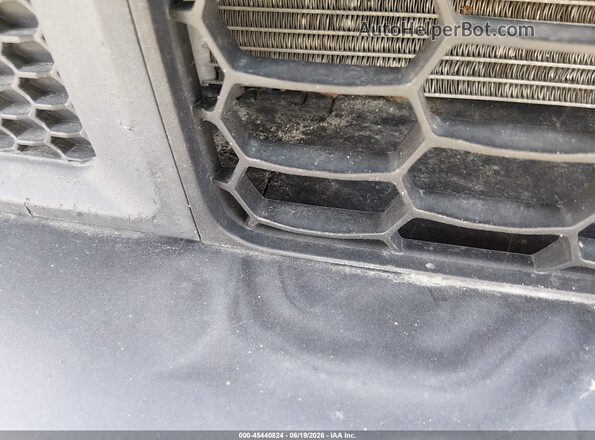 ZACCJABB7JPH23872 2018 JEEP RENEGADE Silver Դիմացի տեսք