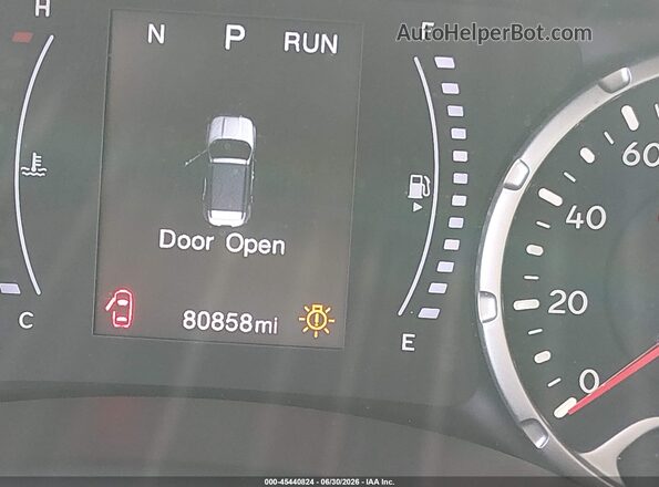 ZACCJABB7JPH23872 2018 JEEP RENEGADE Silver 