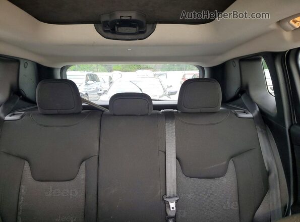 ZACCJABT2GPC56328 2016 JEEP RENEGADE White Vista de los asientos traseros