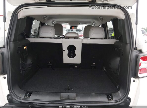 ZACCJADB2JPH92515 2018 JEEP RENEGADE Белый 