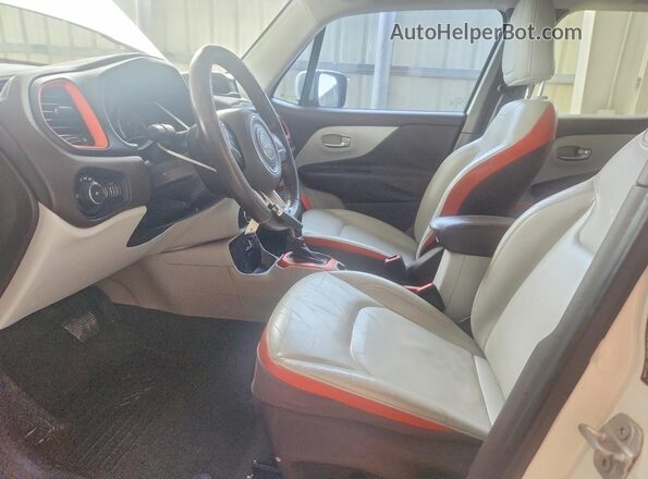 ZACCJADT8GPC86558 2016 JEEP RENEGADE White Vista interior delantera