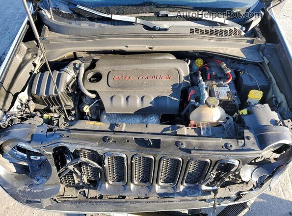 ZACCJBAB4HPF21301 2017 JEEP RENEGADE Black Engine compartment view