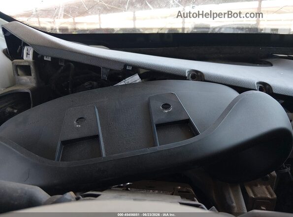 ZACCJBAB7JPH25662 2018 JEEP RENEGADE White Սալոնի 360 աստիճան տեսք