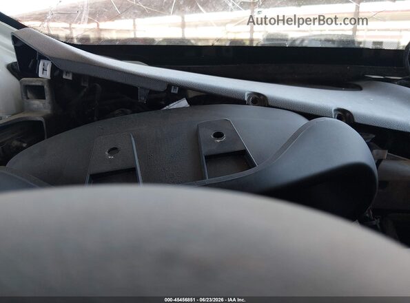 ZACCJBAB7JPH25662 2018 JEEP RENEGADE White Հետևի նստատեղերի տեսք