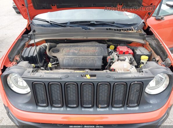 ZACCJBAB7JPH52974 2018 JEEP RENEGADE Оранжевый Вид сзади
