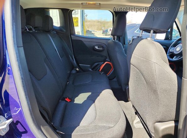 ZACCJBAB8JPJ02239 2018 JEEP RENEGADE Blue Vista de los asientos traseros