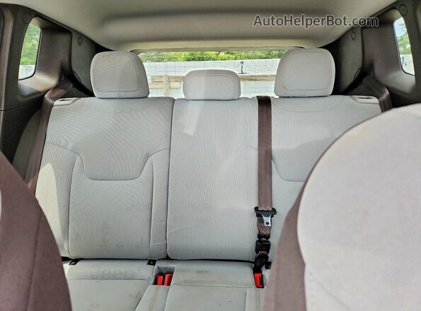 ZACCJBBT5GPD11747 2016 JEEP RENEGADE Silver Rear seats view