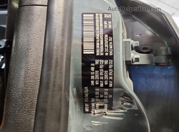 ZACCJBBT8GPD87964 2016 JEEP RENEGADE Gray Engine compartment view