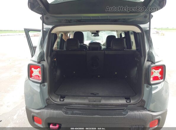 ZACCJBCB2JPH00987 2018 JEEP RENEGADE Blue 