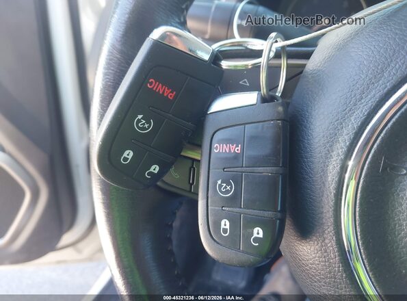 ZACCJBCB4HPF73900 2017 JEEP RENEGADE White Առջևի վահանակի տեսք