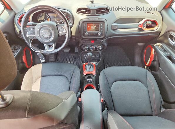ZACCJBCB4HPF94777 2017 JEEP RENEGADE Оранжевый Вид панели приборов