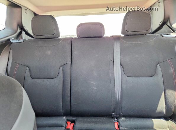 ZACCJBCB4HPF94777 2017 JEEP RENEGADE Оранжевый Вид задних сидений