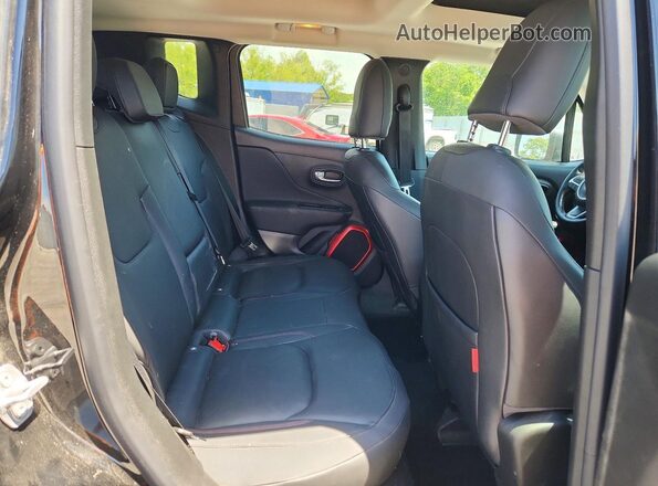 ZACCJBCB5HPF98658 2017 JEEP RENEGADE Black Widok wnętrza z tyłu